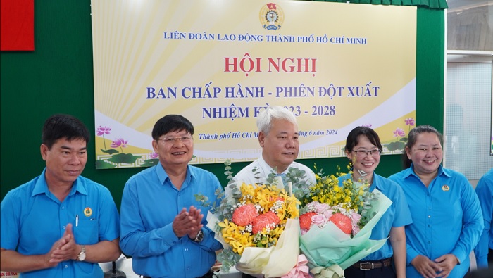 Ông Võ Khắc Thái giữ chức Chủ tịch Liên đoàn lao động TP. Hồ Chí Minh
