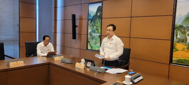 Đoàn ĐBQH tỉnh Quảng Ninh cho ý kiến các dự án luật quan trọng