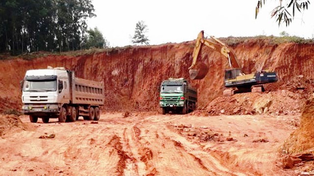 Hà Tĩnh phê duyệt dự án khai thác mỏ đất làm gạch hơn 6 tỷ đồng cho Công ty Cổ phần Trung Đô.