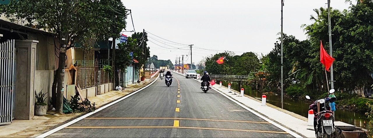 Một trong những trục đường rộng khang trang rộng mở tại xã Vũ An huyện Kiến Xương Một trong những trục đường rộng khang trang rộng mở tại xã Vũ An huyện Kiến Xương