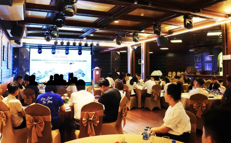 Hội Doanh nhân trẻ tỉnh Quảng Ninh đã phối hợp với Hiệp hội Doanh nghiệp TP Thanh Hóa tổ chức hội nghị xúc tiến thương mại và du lịch.
