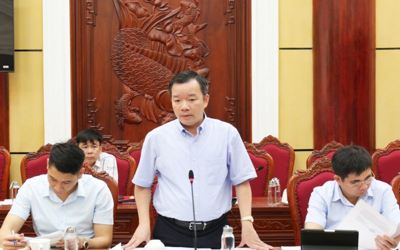 Chủ tịch UBND thành phố Từ Sơn Đỗ Tuấn Sơn phát biểu tại hội nghị.