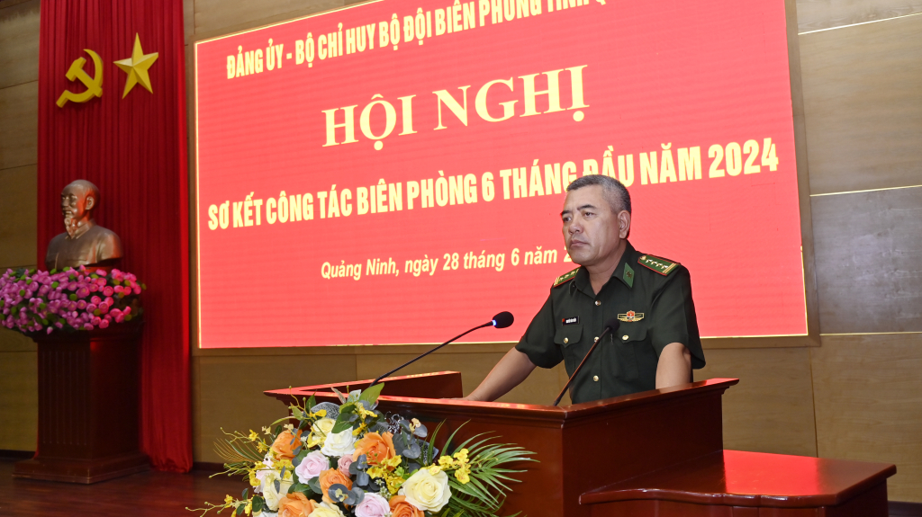 Đại tá Nguyễn Văn Thiềm, Chỉ huy trưởng BĐBP tỉnh Quảng Ninh phát biểu chỉ đạo hội nghị.