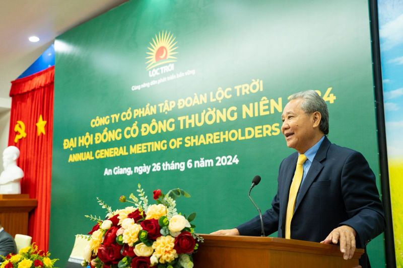 Ông Huỳnh Văn Thòn, Chủ tịch HĐQT nhiệm kỳ 2024 - 2029 phát biểu tại đại hội