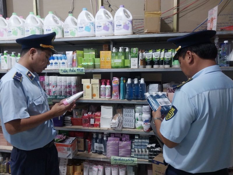 Cục Quản lý thị trường Long An xử lý gần 500 trường hợp vi phạm hành chính