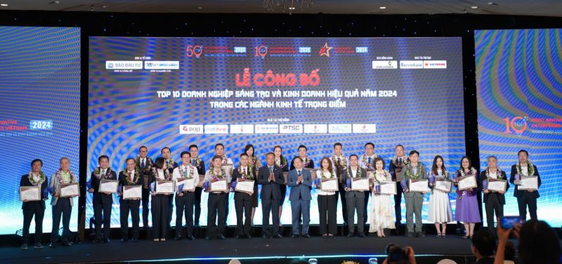 PVN/PVEP và các doanh nghiệp được vinh danh trong Top 10 doanh nghiệp Sáng tạo và Kinh doanh hiệu quả Việt Nam trong các ngành kinh tế trọng điểm năm 2024.