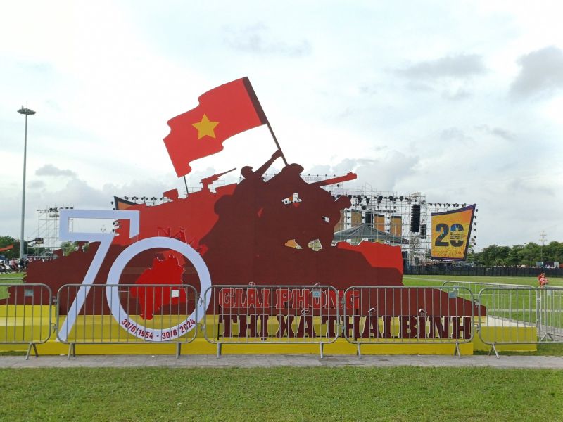 Tự hào hướng tới Kỷ niệm 70 năm Ngày giải phóng thị xã Thái Bình