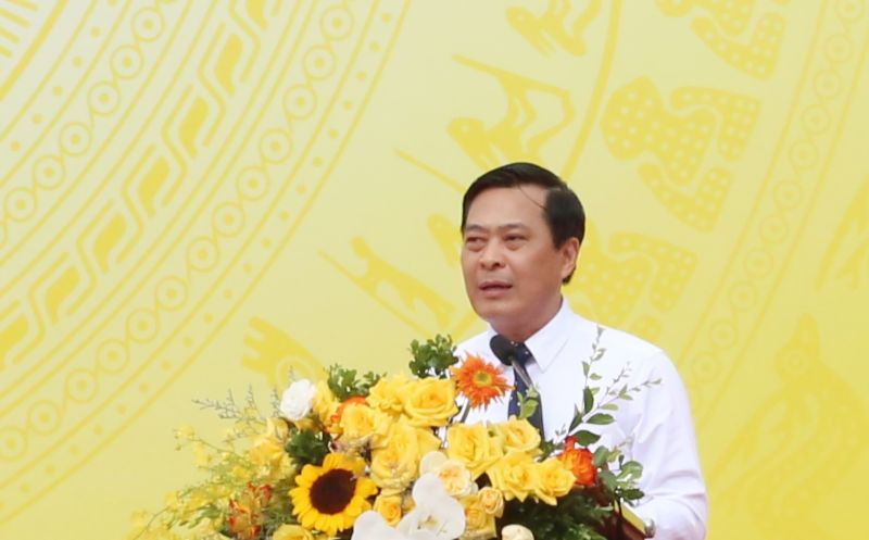 Chủ tịch UBND thành phố Bắc Ninh Nguyễn Mạnh Hiếu phát biểu tại buổi lễ.