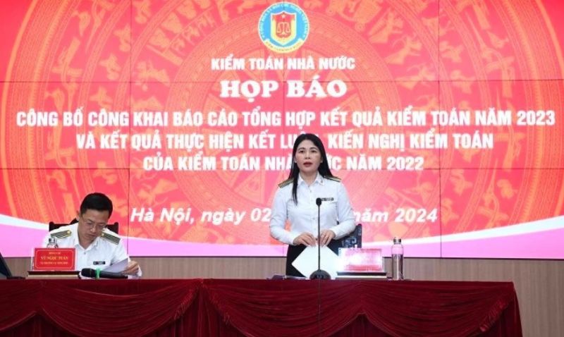 Quang cảnh họp báo.