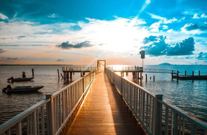 Báo chí góp sức thúc đẩy và quảng bá du lịch biển phát triển