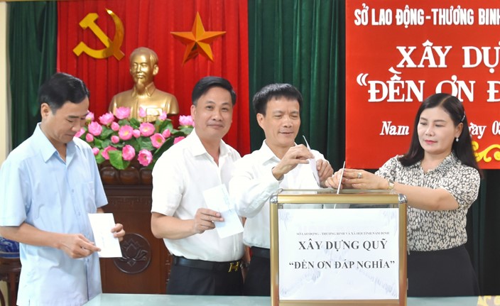 Sở Lao động - Thương binh và Xã hội Nam Định phát động xây dựng Quỹ Đền ơn đáp nghĩa