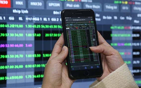 VN-Index hôm nay: Mục tiêu là các mã cổ phiếu đầu ngành