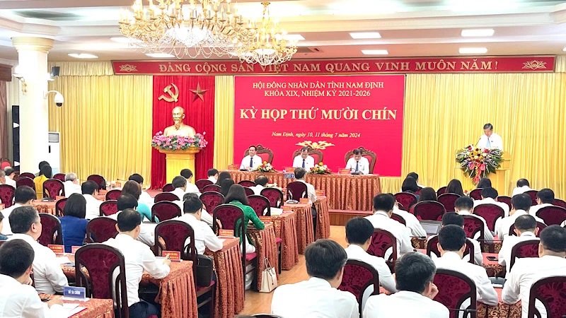 Quang cảnh kỳ họp