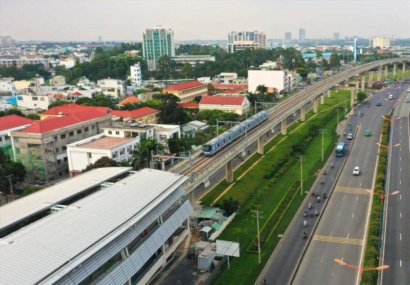 Metro số 1 trên cao