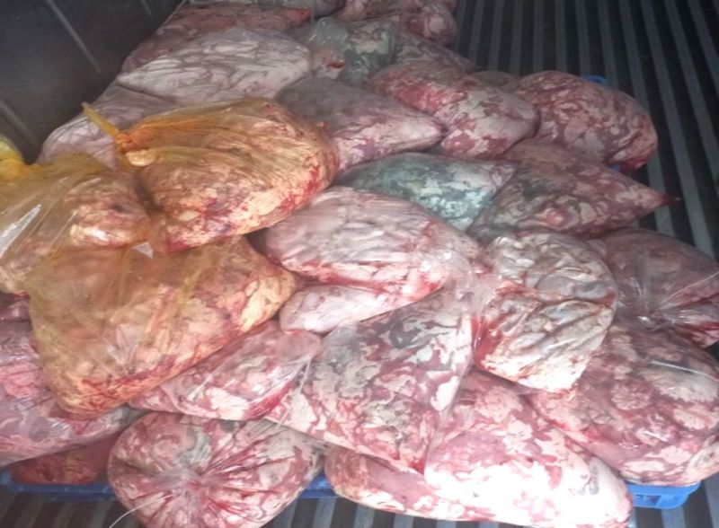 Phát hiện hơn nửa tấn thực phẩm ôi thiu, không rõ nguồn gốc xuất xứ