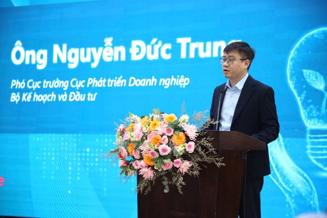 Ông Nguyễn Đức Trung, Cục phó Cục Thát triển doanh nghiệp phát biểu tại Hội nghị