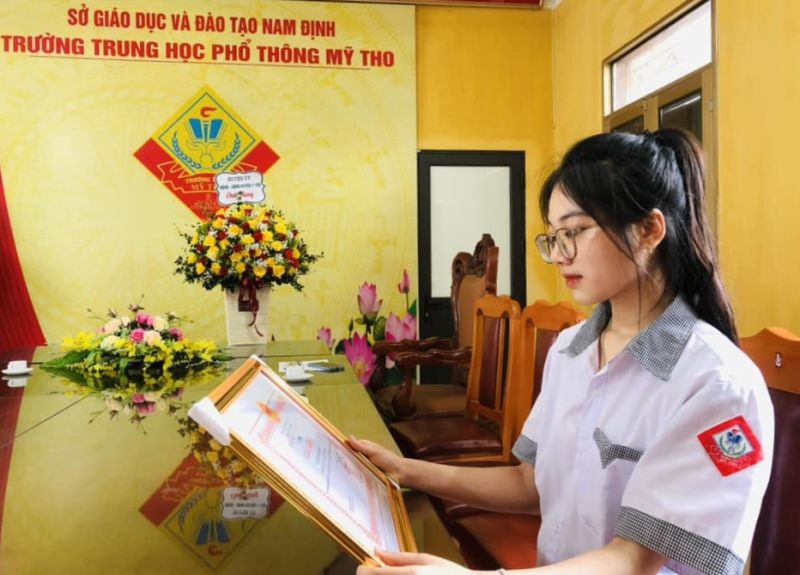 Em Phạm Quỳnh Anh