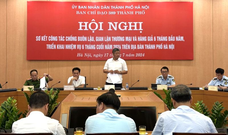 Phó Chủ tịch UBND thành phố, Trưởng Ban Chỉ đạo 389 Hà Nội Nguyễn Mạnh Quyền