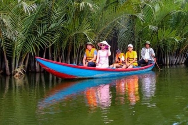 Rừng dừa nước Tịnh Khê được khai thác hiệu quả, phát triển bền vững.