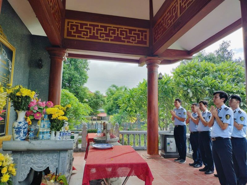 Hội Cựu chiến binh Cục Quản lý thị trường TP. Hải Phòng hành trình về “địa chỉ đỏ”