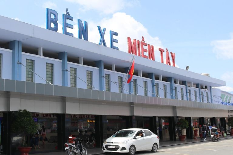 Bến xe Miền Tây