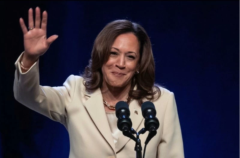 Bà Kamala Harris đã phá vỡ nhiều rào cản và giờ đây, cái tên này có cơ hội được ghi vào lịch sử trong cuộc bầu cử Mỹ. (Nguồn: AP)