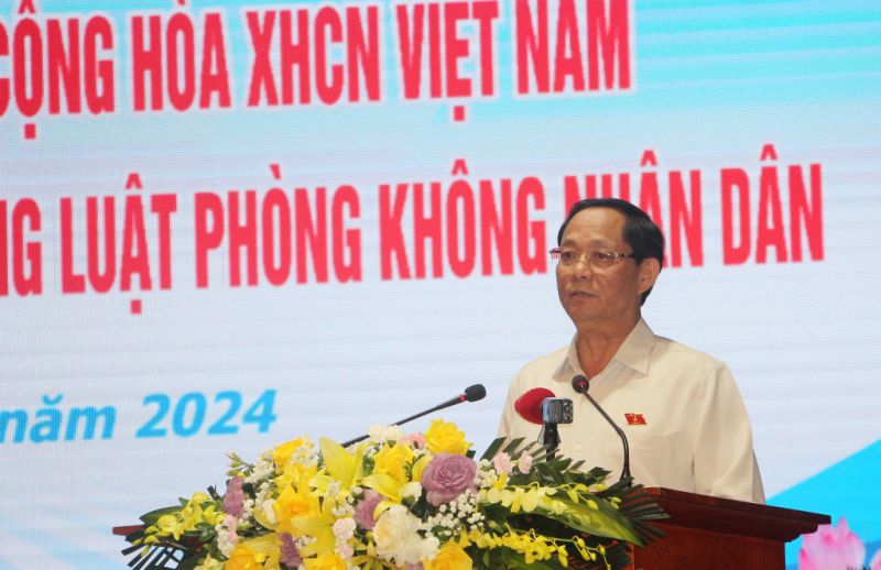 Thượng tướng Trần Quang Phương, Ủy viên Ban Chấp hành Trung ương Đảng, Phó Chủ tịch Quốc hội, phát biểu tại buổi làm việc.