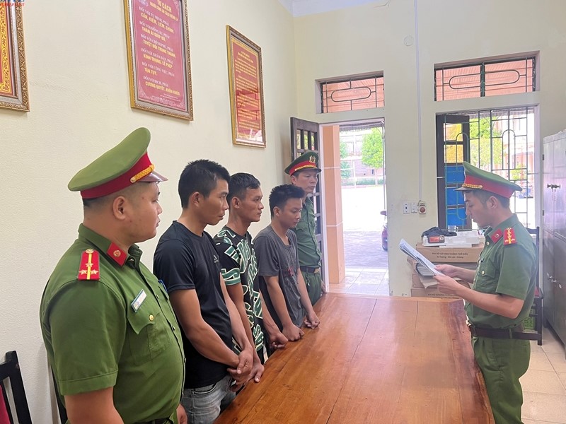 Trộm máy thi công đường dây 500kV bán để lấy tiền tiêu xài