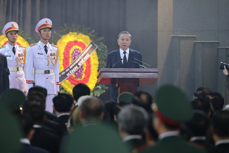 Đồng chí Tô Lâm, Ủy viên Bộ Chính trị, Chủ tịch nước Cộng hòa xã hội chủ nghĩa Việt Nam, Trưởng Ban Lễ tang đọc Lời điếu Tổng Bí thư Nguyễn Phú Trọng tại Lễ Truy điệu ngày 26/7/2024