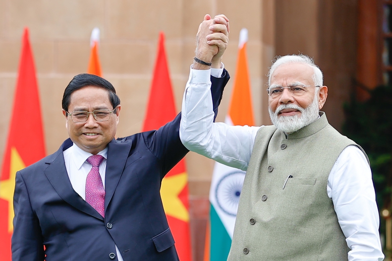 Thủ tướng Phạm Minh Chính và Thủ tướng Ấn Độ Narendra Modi cho biết, hai bên đánh giá Việt Nam-Ấn Độ là những người bạn luôn sát cánh bên nhau trong suốt chiều dài lịch sử, hiện tại và tương lai - Ảnh: VGP/Nhật Bắc