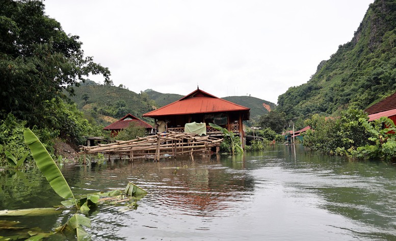 Vùng bị ngập lụt sâu ở TP. Sơn La.