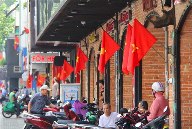 TP. Hồ Chí Minh thông báo việc treo cờ Tổ quốc, nghỉ lễ Quốc khánh 2/9