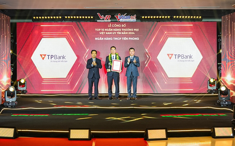 TPBank giữ vững vị trí trong Top 10 ngân hàng Việt Nam uy tín