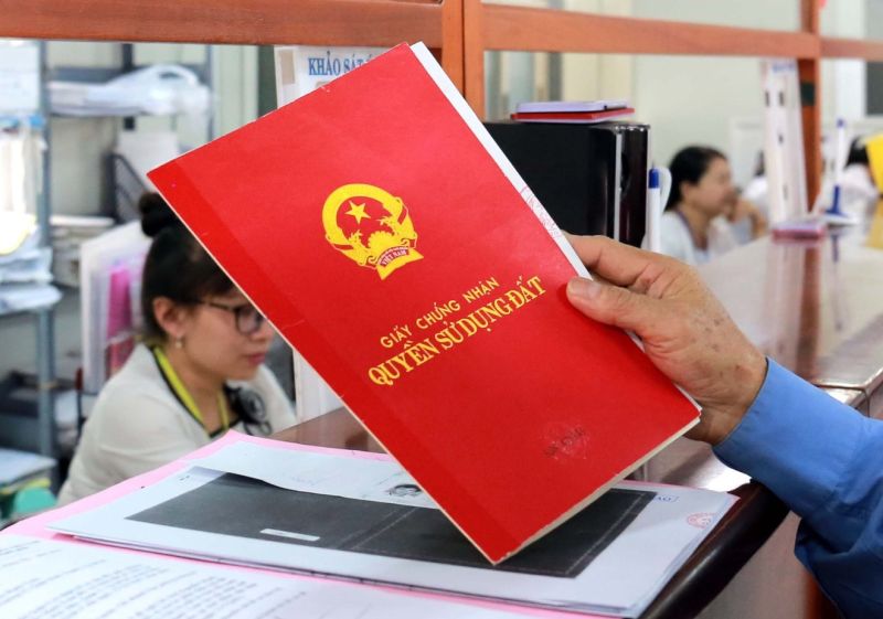 Thủ tục điều chỉnh sổ đỏ sau khi thu hồi một phần đất