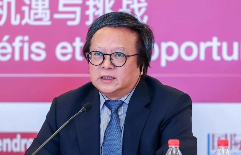 Ông Xu Lin, cựu quan chức và là một trong những nhà hoạch định kinh tế hàng đầu Trung Quốc nhận định, sẽ không có bất kỳ thay đổi lớn nào, mà sẽ chỉ có một vài điều chỉnh nhỏ trong quan hệ Bắc Kinh-Washington, dù bất kể ai được bầu làm Tổng thống Mỹ. (Nguồn: European Forum) Ông Xu Lin, cựu quan chức và là một trong những nhà hoạch định kinh tế hàng đầu Trung Quốc nhận định, sẽ không có bất kỳ thay đổi lớn nào, mà sẽ chỉ có một vài điều chỉnh nhỏ trong quan hệ Bắc Kinh-Washington, dù bất kể ai được bầu làm Tổng thống Mỹ. (Nguồn: European Forum)