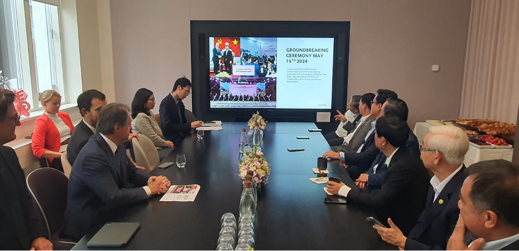 Đoàn công tác thăm và làm việc với Tập đoàn Pandora