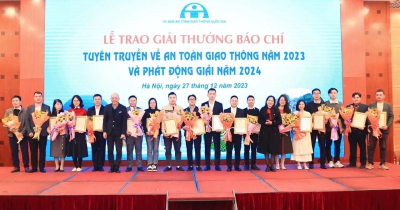 Lễ trao giải báo chí về an toàn giao thông năm 2023