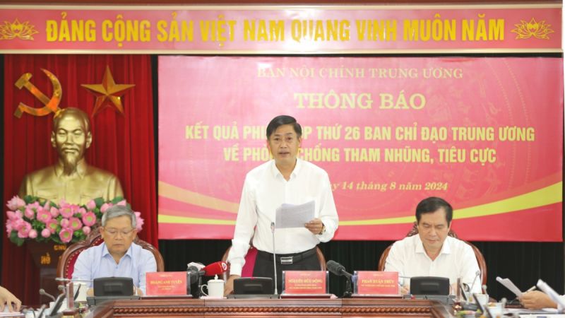 Phó Trưởng Ban Nội chính Trung ương Nguyễn Hữu Đông thông tin kết quả Phiên họp thứ 26 của Ban chỉ đạo Trung ương. Ảnh: Đặng Phước