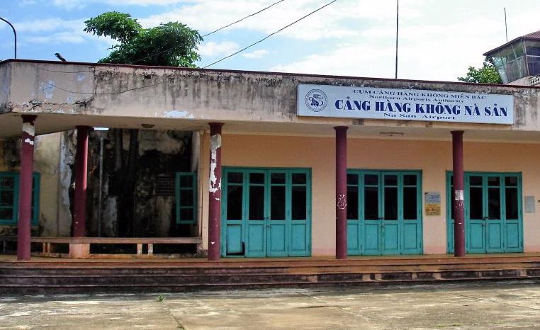 Cảng hàng không Nà Sản