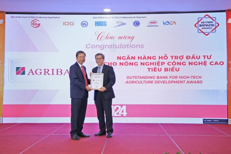 Nhiều năm liên tiếp, Agribank được vinh danh 