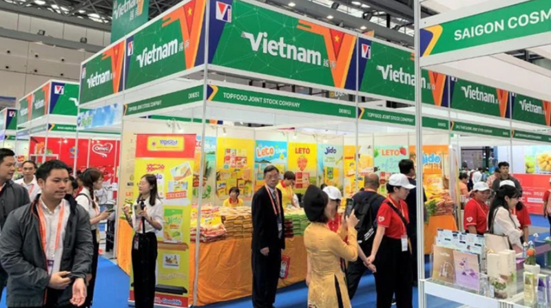 Khu gian hàng Việt Nam tại hội chợ Trung Quốc-ASEAN (CAEXPO) 20, Quảng Tây, tháng 9/2023. (Ảnh Hữu Hưng)