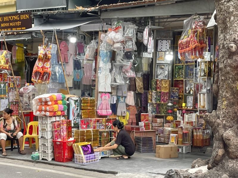 “Thủ phủ vàng mã” vắng bóng dịp rằm tháng 7