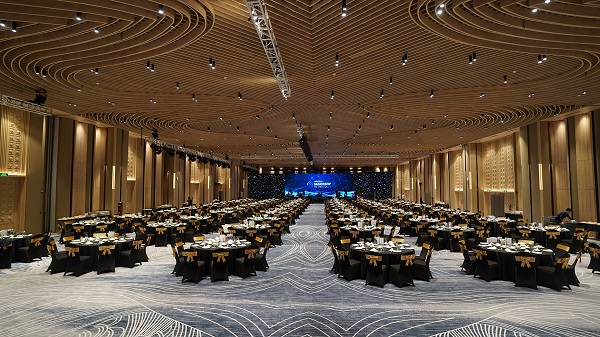 Solis Ballroom sức chứa tiệc hơn 1200 khách Solis Ballroom sức chứa tiệc hơn 1200 khách