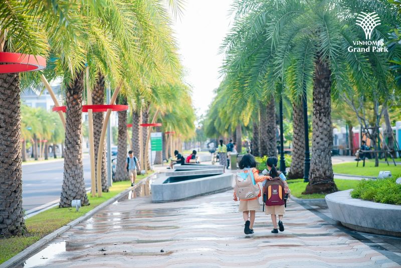 Tại Vinhomes Grand Park, hành trình đến trường là những trải nghiệm thảnh thơi, an toàn dưới những con đường xanh mát