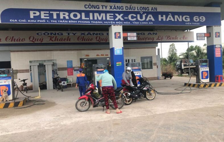 Long An: Phát hiện, xử phạt vi phạm trong hoạt động kinh doanh xăng dầu