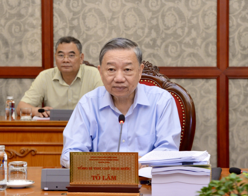 Tổng Bí thư, Chủ tịch nước chủ trì cuộc họp Bộ Chính trị cho ý kiến về quy hoạch TP.HCM