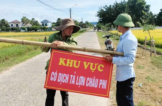 Chính quyền địa phương đã nhanh chóng lập chốt phòng, chống dịch.