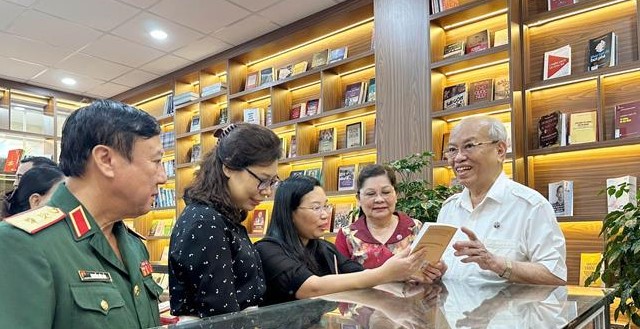 Gần 3.000 đầu sách về Chủ tịch Hồ Chí Minh được giới thiệu đến bạn đọc