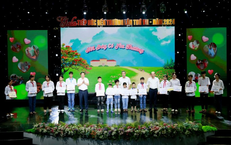 Thái Bình: Hơn 1,3 tỷ đồng ủng hộ tại Gala "Tiếp sức đến trường" lần thứ VII