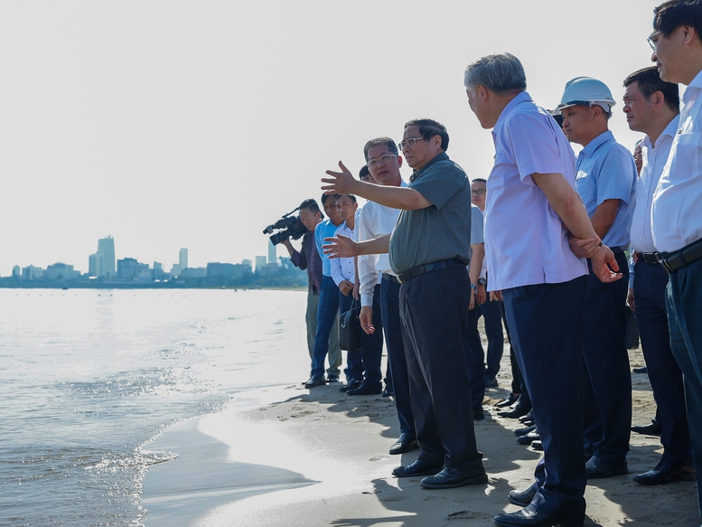 Thủ tướng Phạm Minh Chính khảo sát một số công trình, dự án trọng điểm tại Đà Nẵng